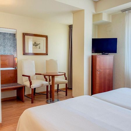Torreluz Apartamentos Алмерия Екстериор снимка