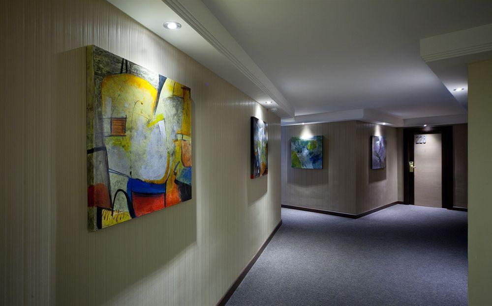 Torreluz Apartamentos Алмерия Екстериор снимка