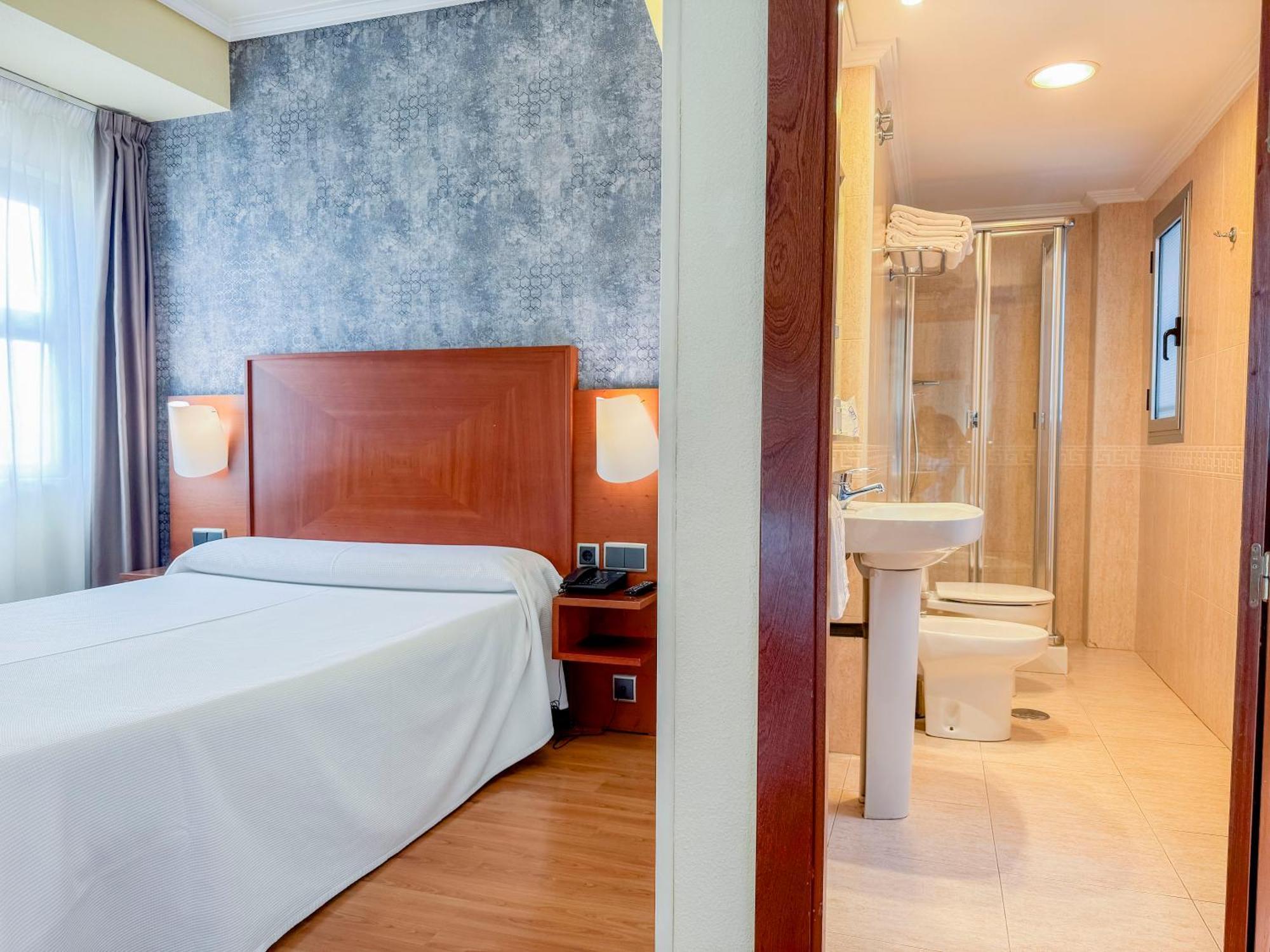 Torreluz Apartamentos Алмерия Екстериор снимка