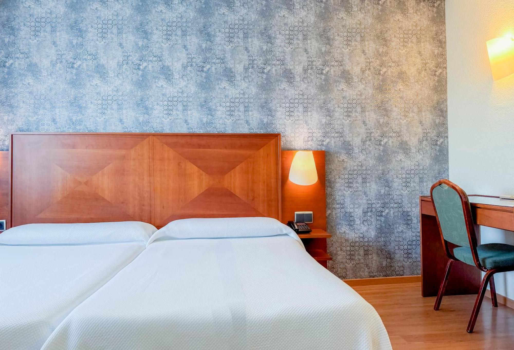 Torreluz Apartamentos Алмерия Екстериор снимка